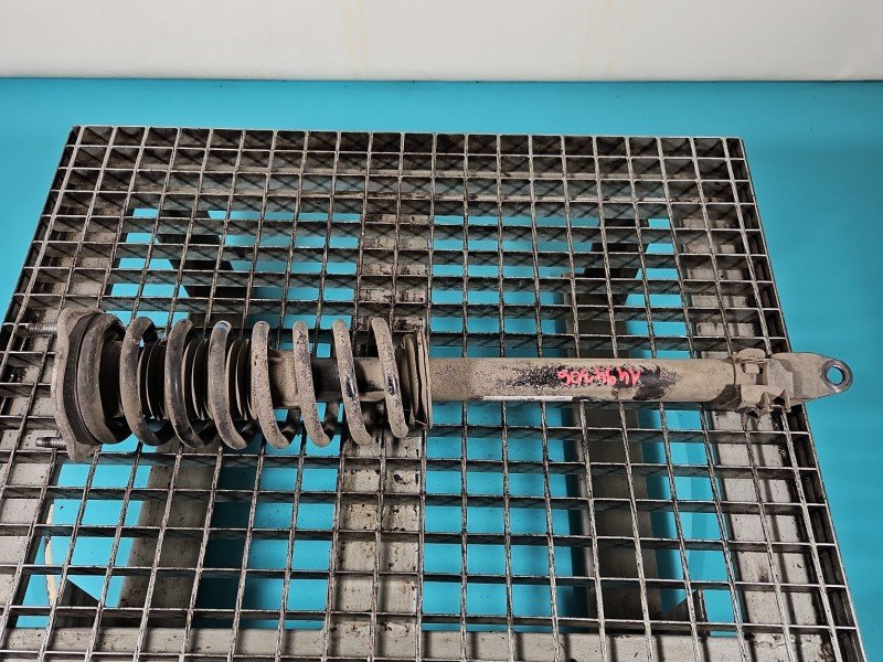 Amortyzator przód prawy przedni Mercedes W213