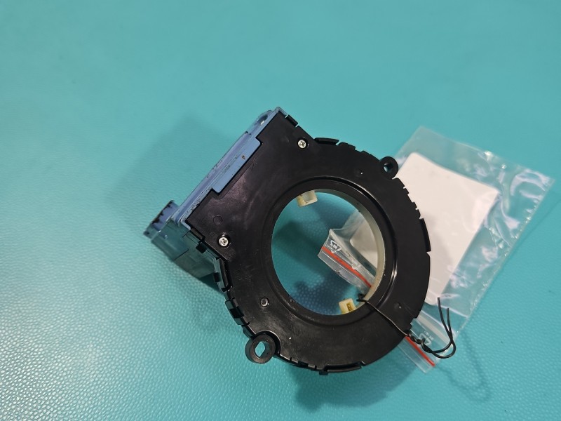 Czujnik kąta skrętu Toyota Avensis III T27 89245-05020