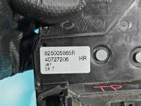 Zamek tył prawy 825005865R Renault Captur I