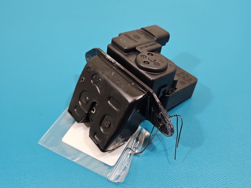 Zamek klapy tył 81230-G3000 Hyundai I30 III 16- HB Hyundai, 5pin