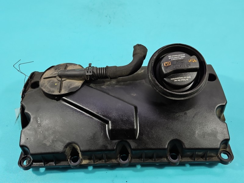 Pokrywa zaworów Vw Jetta V 1.9 tdi