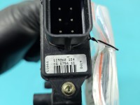 Podnośnik przód lewy Toyota Avensis I T22 5d kombi