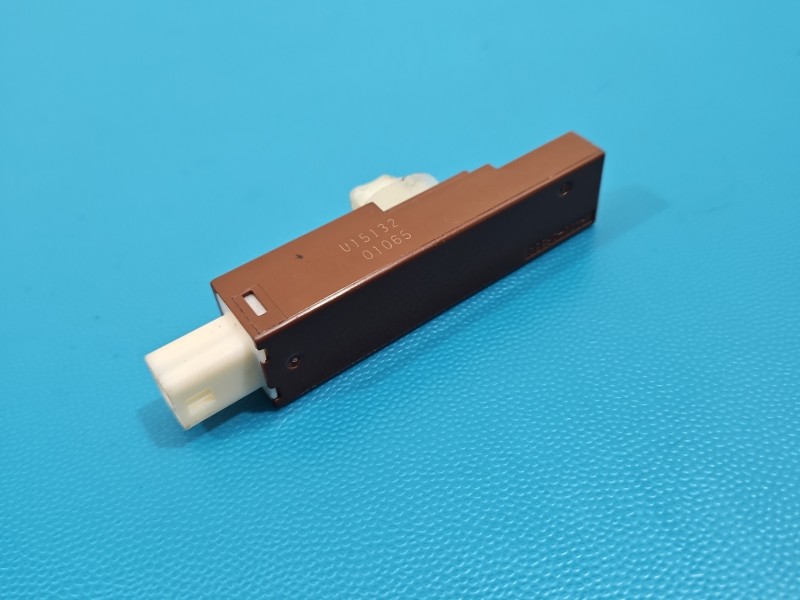 Czujnik Toyota Rav4 V