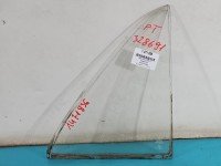 Szyba drzwi tył prawa Mercedes 123 sedan