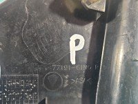 Listwa błotnika przód prawa Suzuki Sx4 S-Cross 13-21 77191-61M0