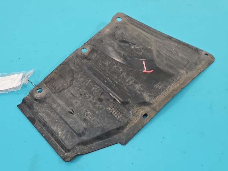 PŁYTA PODWOZIA Osłona silnika dolna Toyota Avensis III T27 51444-02041 2.0 16v