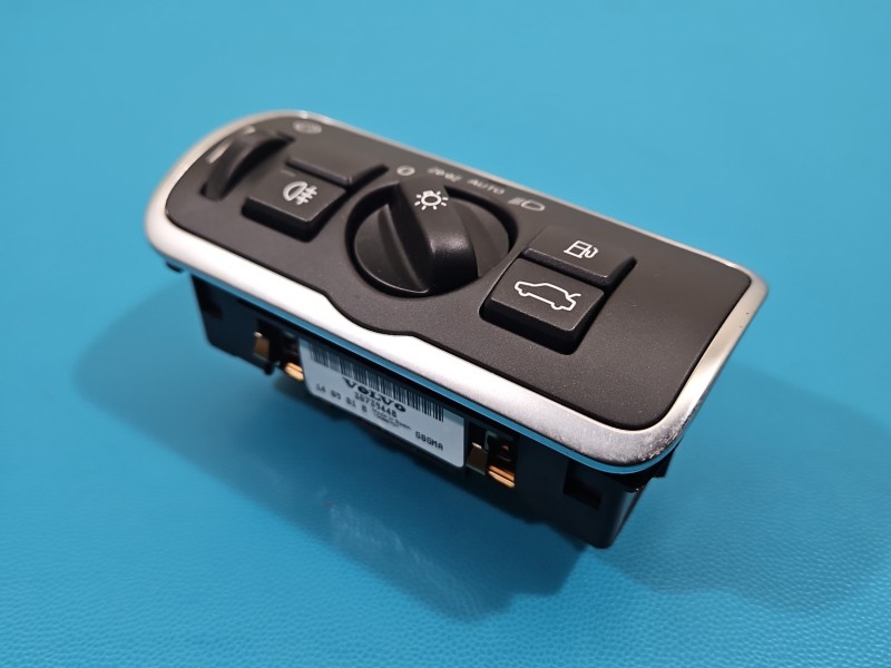 Przełącznik włącznik świateł VOLVO S60 II 10- 30739448
