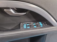 Tapicerka drzwi przód lewa boczek kierowcy VOLVO V70 III 30649479