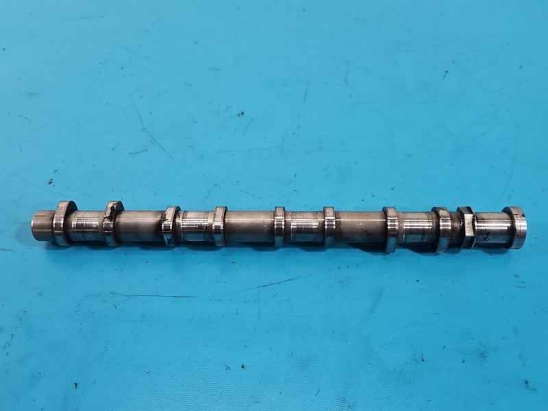 Wałek rozrządu Mercedes W213 2.0 CDI