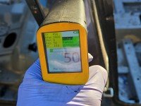 Próg prawy SŁUPEK ŚRODKOWY B Renault Clio IV 12-20 kombi 5d szary TEKPN