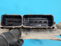 Komputer Sterownik silnika 55205621 Opel Zafira B 1.9 cdti