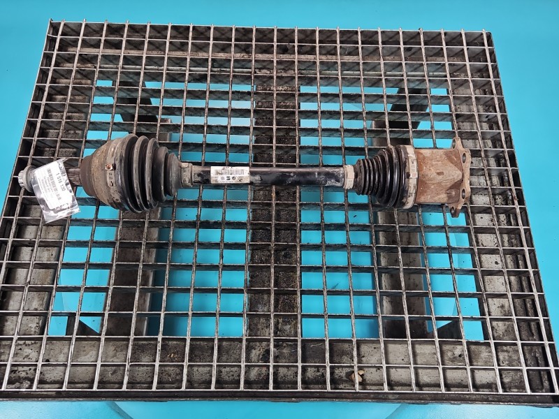 Półoś przód prawa Vw Passat B7 2.0 tdi automat