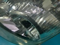 Reflektor lewy lampa przód Toyota Corolla Verso I EUROPA