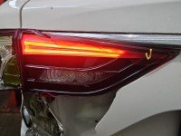 Lampa tył lewa Toyota Avensis III T27 kombi
