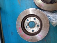 Listwa błotnika przód lewa Toyota Corolla E16 E18 13- 104091A1, 104092A1, 60118-02140