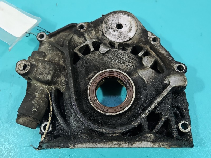 Pompa oleju Vw Crafter 06- 2.5 tdi 074115109C