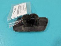 Zaślepka spryskiwacza prawa Opel Antara 25953656