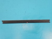 Uszczelka drzwi przód lewa Dacia Duster III 24-