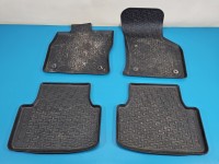 Dywaniki komplet Skoda Octavia III