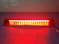 TRZECIE ŚWIATŁO STOP STOPU Mercedes W222 sedan