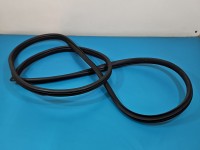 Uszczelka drzwi przód lewa HYUNDAI i20 II 14-20