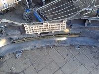 Zderzak przód Toyota Avensis I T22 beżowy