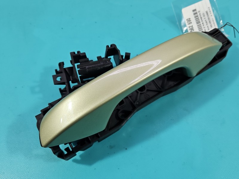 Klamka tył lewa zewnętrzna Skoda Superb IV 5H0837205