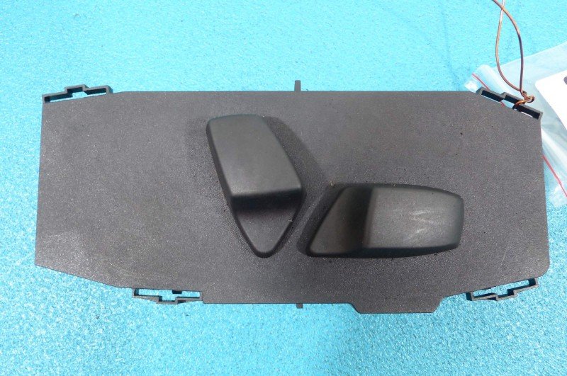 Przełącznik fotele, BMW (oryginalne OE), 6936984-04 REGULACJI FOTELA PRAWEGO Bmw e90 53362101