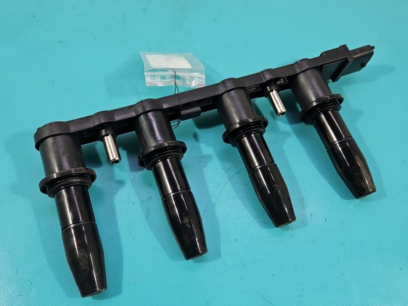 Cewka zapłonowa Opel Meriva A 1.6 16V 6pin Cewka zapłonowa Opel Meriva A 1.6 16V 6pin