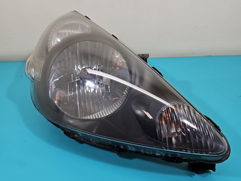 Reflektor prawy lampa przód Honda Jazz II EUROPA
