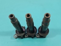 Cewka zapłonowa Toyota Yaris II 90919-02239 1.0 vvti TOYOTA, komplet,3 sztuki, dwie cewki denso 90919-02239, jedna BAEQ126