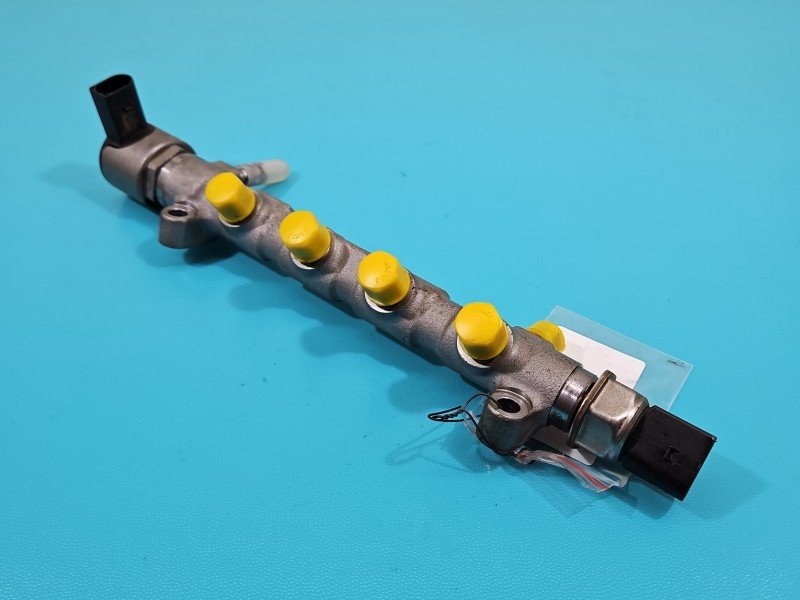 Listwa wtryskowa CZUJNIKI Vw Golf VII 04L130089F, 04L130764B, 04L906054 1.6 tdi Listwa wtryskowa CZUJNIKI Vw Golf VII 04L130089F, 04L130764B, 04L906054 1.6 tdi