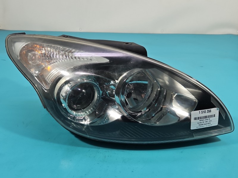 Reflektor prawy lampa przód Hyundai I30 I 07-12 EUROPA