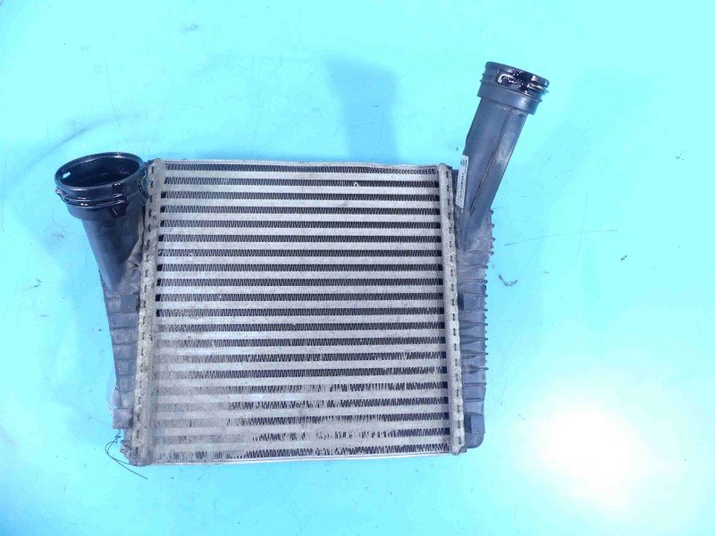 Intercooler Vw Touareg II 10- 3.0 tdi 7P0145804A