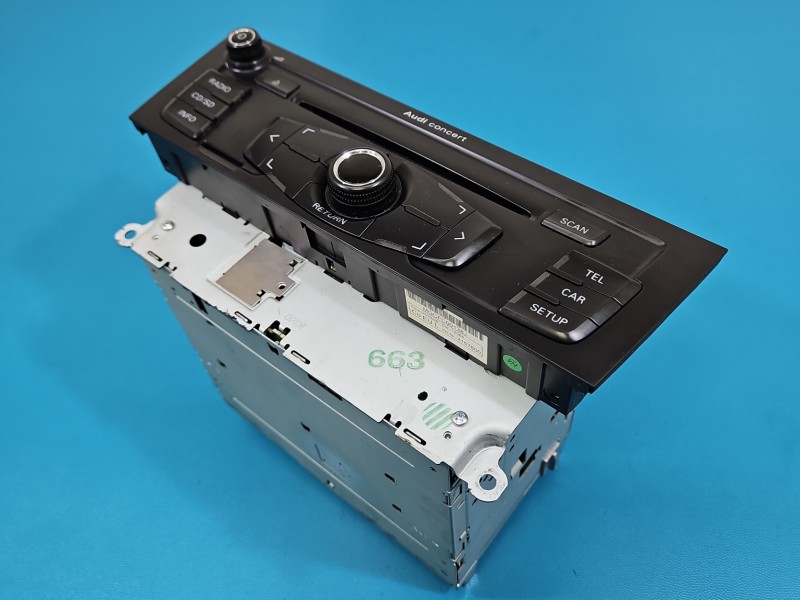 Radio fabryczne AUDI A4 B8 8T1035186B radioodtwarzacz