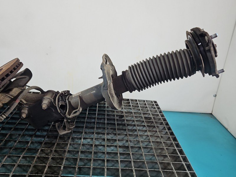 Amortyzator przód prawy przedni Hyundai Tucson III 15-20 Amortyzator przód prawy przedni Hyundai Tucson III 15-20