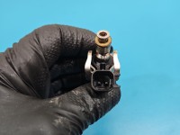 Wtryskiwacz Opel Insignia B 2.0 T B20NFT 12662571, 0261500383