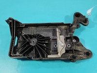 Obudowa akumulatora podstawa Skoda Octavia IV 2.0 tdi 5WA915331B