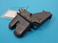 Zamek klapy tył 8E5827505B Audi A4 B6 sedan Producent części: Audi, 2PIN