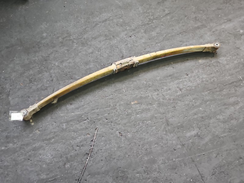 Resor tył Renault Master II