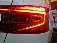Lampa tył prawa Skoda Superb III kombi