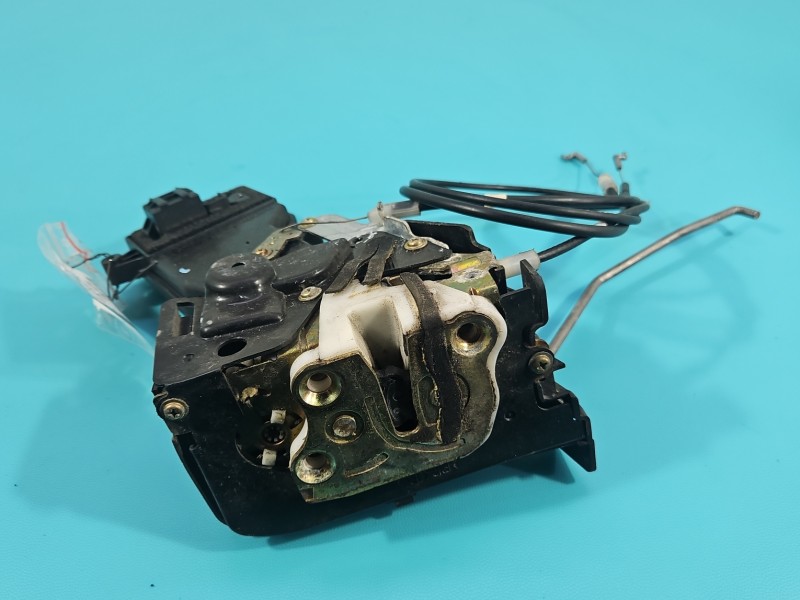 Zamek przód prawy Mazda 6 I GG EUROPA 6pin