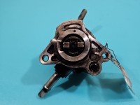 Pompa vacum Toyota Avensis II T25 29300-27020 2.0 d4d Pompa vacum Toyota Avensis II T25 29300-27020 2.0 d4d