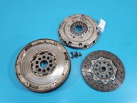 Dwumasa Koło dwumasowe VOLVO V70 III 2.0 D4 31367900