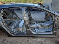 Próg prawy SŁUPEK ŚRODKOWY B Opel Astra V K kombi 5d zgnita zieleń Z10A