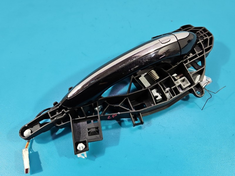 Klamka przód lewa zewnętrzna Opel Insignia B 13515507 Z22Y