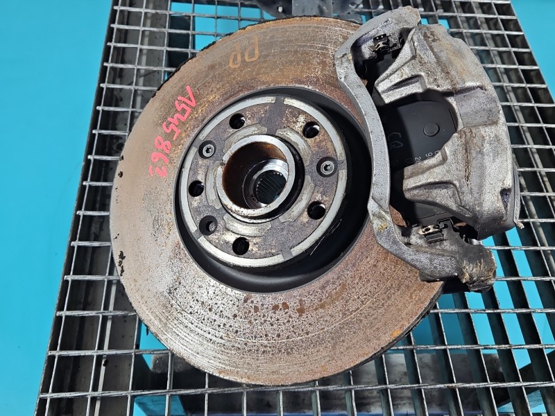 Zwrotnica prawa piasta przód 1.2 T Opel Grandland