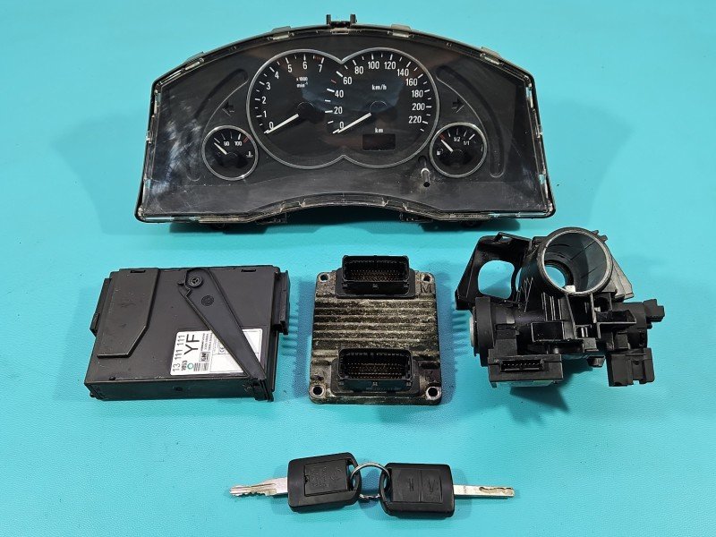 Komputer Sterownik silnika 12230554 Opel Meriva A 1.6 16V Komputer Sterownik silnika 12230554 Opel Meriva A 1.6 16V