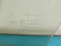 Szyba drzwi przód lewa Toyota Rav4 IV HB