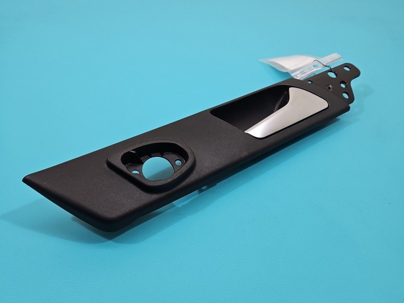 Klamka wewnętrzna przód prawa Vw Passat B7 3AB837114